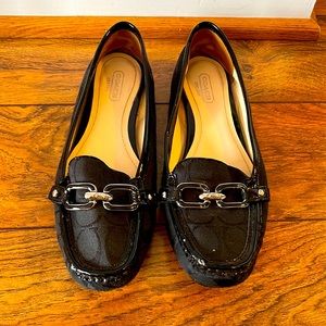 Coach flats